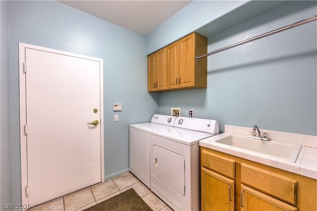 2033 Summer Spruce Place 101, Las Vegas, NV 89134