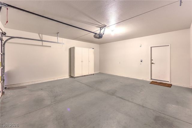 2033 Summer Spruce Place 101, Las Vegas, NV 89134