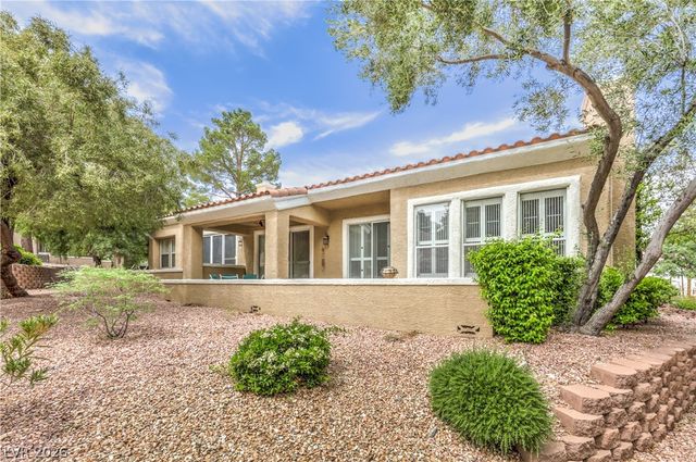 2033 Summer Spruce Place 101, Las Vegas, NV 89134