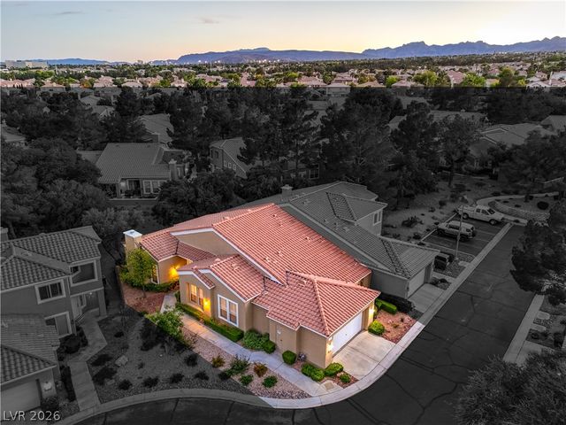 2033 Summer Spruce Place 101, Las Vegas, NV 89134