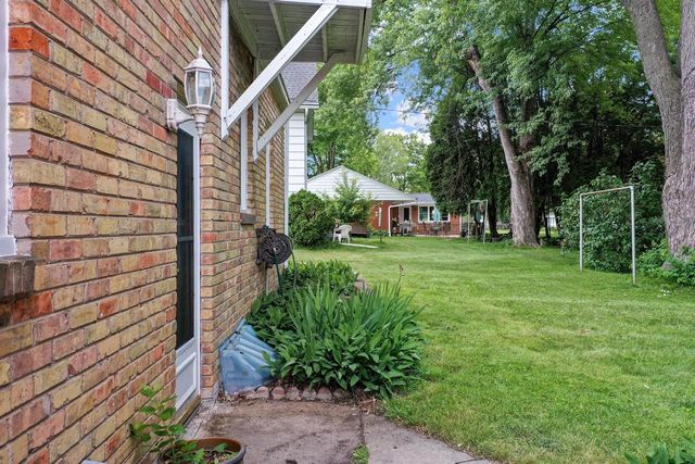 1604 DOUSMAN STREET, Green Bay, WI 54303