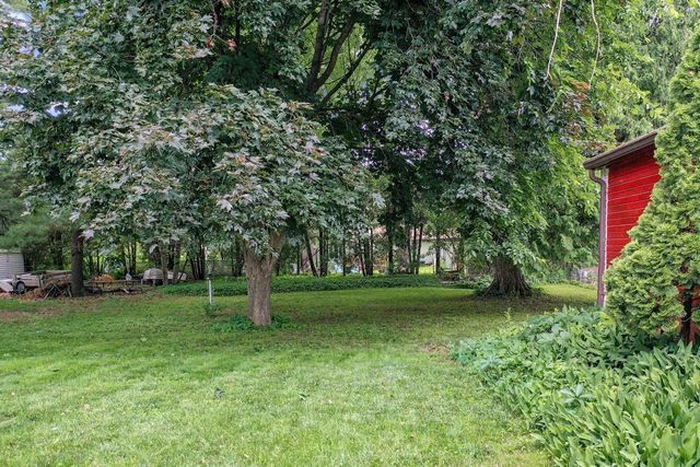 1604 DOUSMAN STREET, Green Bay, WI 54303