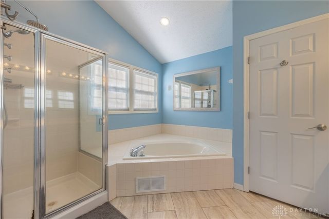 30 Berryhill Court, Springboro, OH 45066