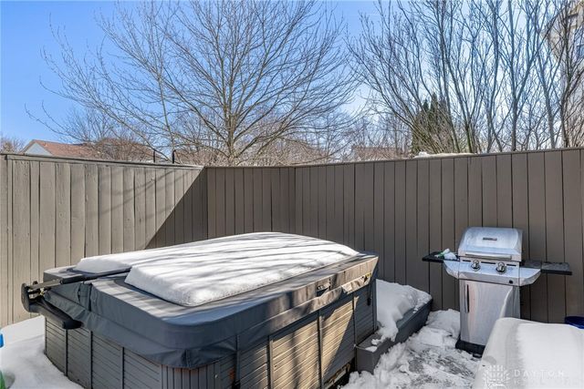 30 Berryhill Court, Springboro, OH 45066