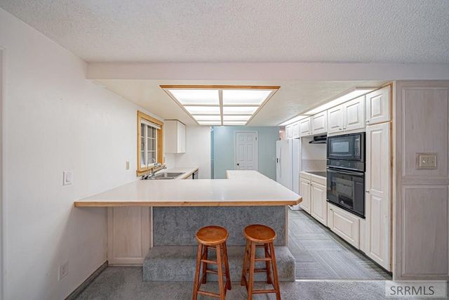 415 Juniper View Avenue, St Anthony, ID 83445