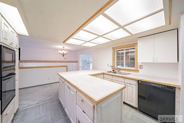 415 Juniper View Avenue, St Anthony, ID 83445