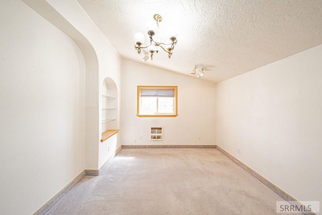 415 Juniper View Avenue, St Anthony, ID 83445