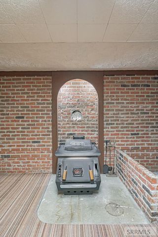 415 Juniper View Avenue, St Anthony, ID 83445