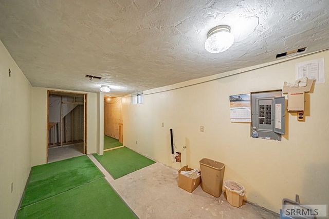 415 Juniper View Avenue, St Anthony, ID 83445