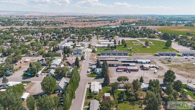 415 Juniper View Avenue, St Anthony, ID 83445