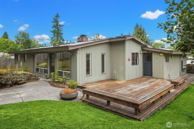 12657 NE 7th Street, Bellevue, WA 98005