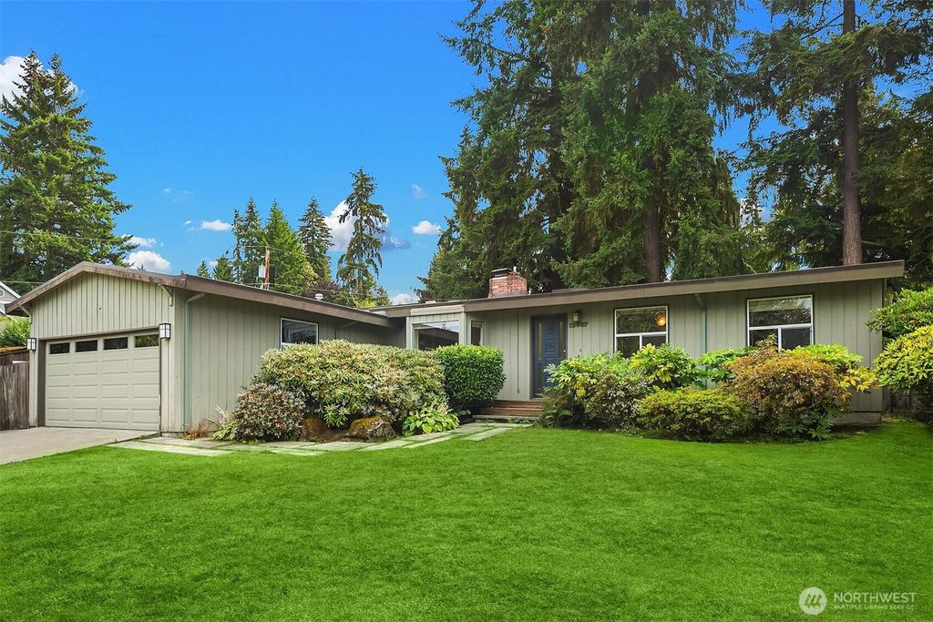 12657 NE 7th Street, Bellevue, WA 98005
