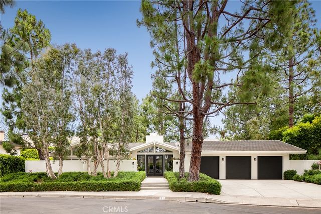 11 Greenbriar, Newport Beach, CA 92660