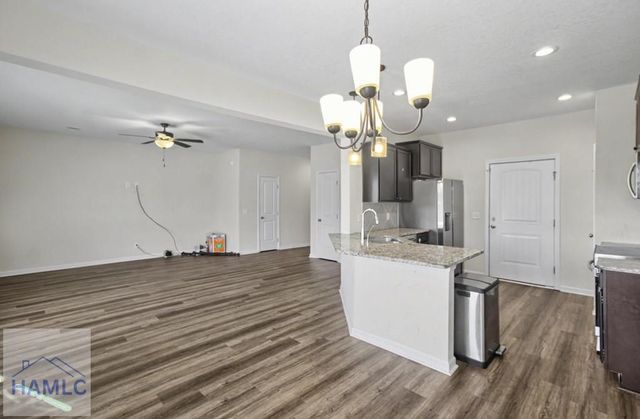 121 Battalion Lane, Hinesville, GA 31313