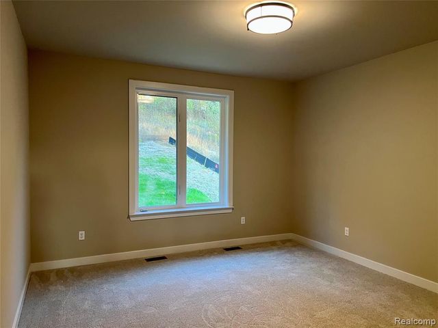 8848 Stonewall, Clarkston, MI 48348