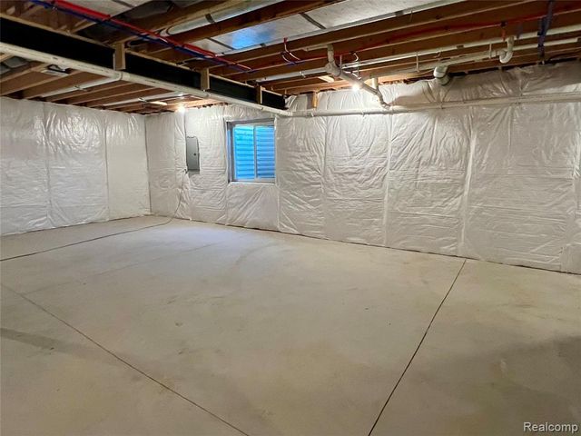 8848 Stonewall, Clarkston, MI 48348