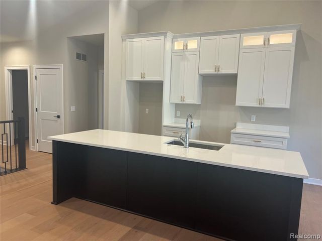 8848 Stonewall, Clarkston, MI 48348