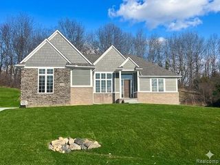 8848 Stonewall, Clarkston, MI 48348