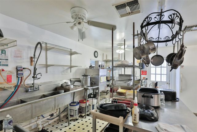402 North Street A, Buffalo Gap, TX 79508