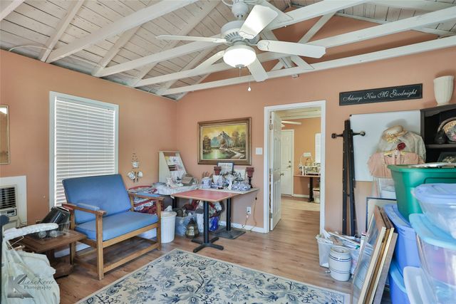 402 North Street A, Buffalo Gap, TX 79508