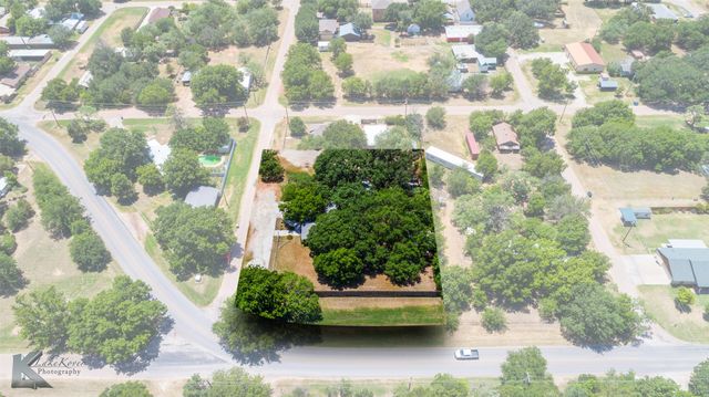402 North Street A, Buffalo Gap, TX 79508