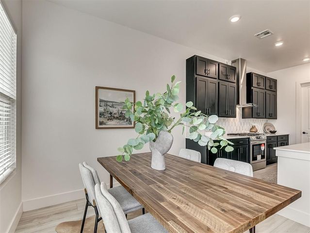 5608 NW 154th Terrace, Edmond, OK 73013