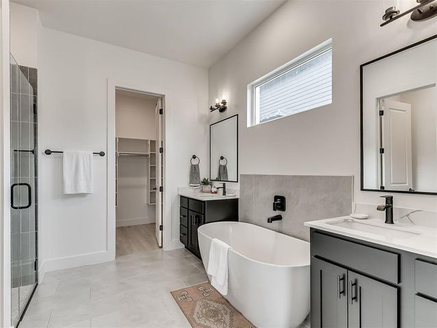 5608 NW 154th Terrace, Edmond, OK 73013