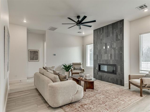 5608 NW 154th Terrace, Edmond, OK 73013