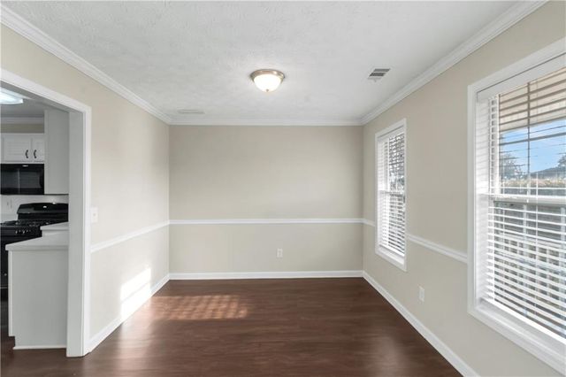 112 Wyckliffe Drive, Locust Grove, GA 30248