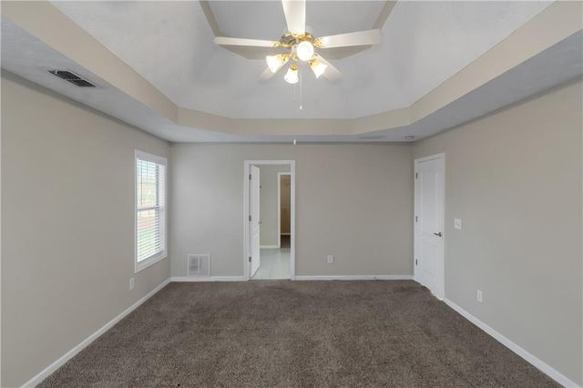 112 Wyckliffe Drive, Locust Grove, GA 30248