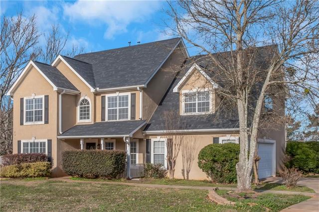 112 Wyckliffe Drive, Locust Grove, GA 30248