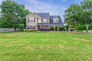 112 Wyckliffe Drive, Locust Grove, GA 30248