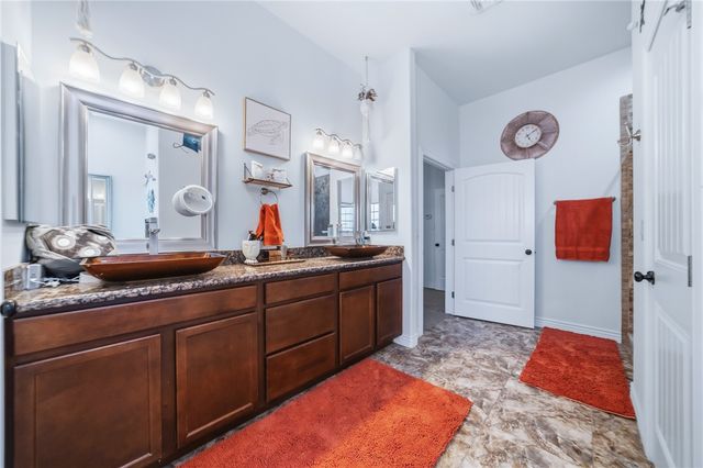 1102 Bella Luna Drive, Bullhead City, AZ 86429