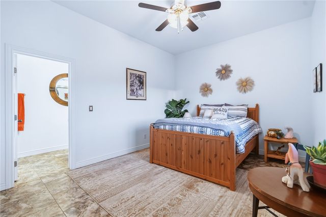 1102 Bella Luna Drive, Bullhead City, AZ 86429