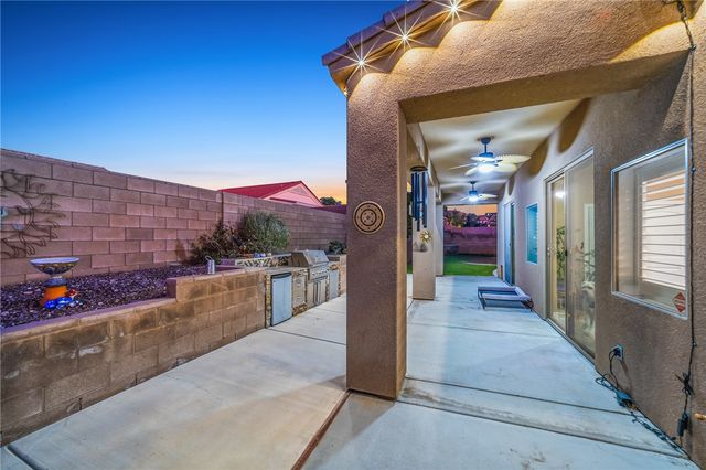 1102 Bella Luna Drive, Bullhead City, AZ 86429