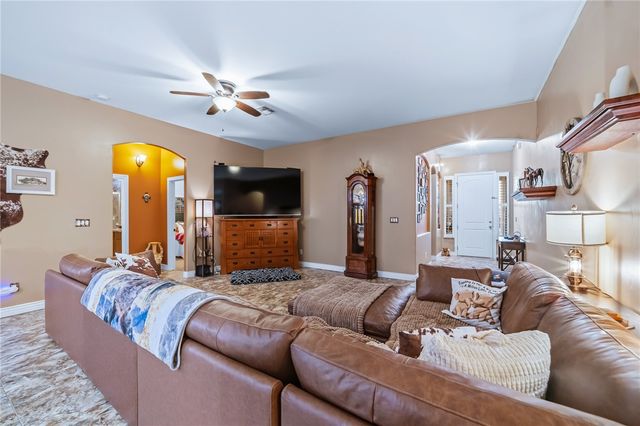 1102 Bella Luna Drive, Bullhead City, AZ 86429