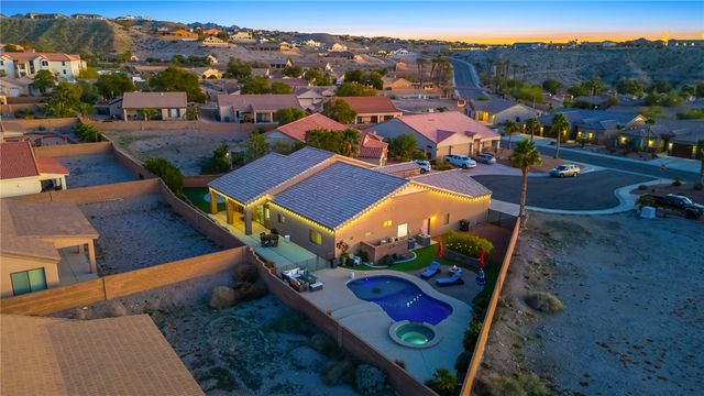 1102 Bella Luna Drive, Bullhead City, AZ 86429