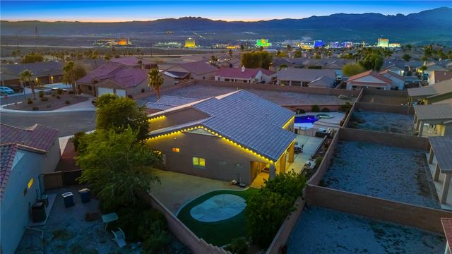 1102 Bella Luna Drive, Bullhead City, AZ 86429