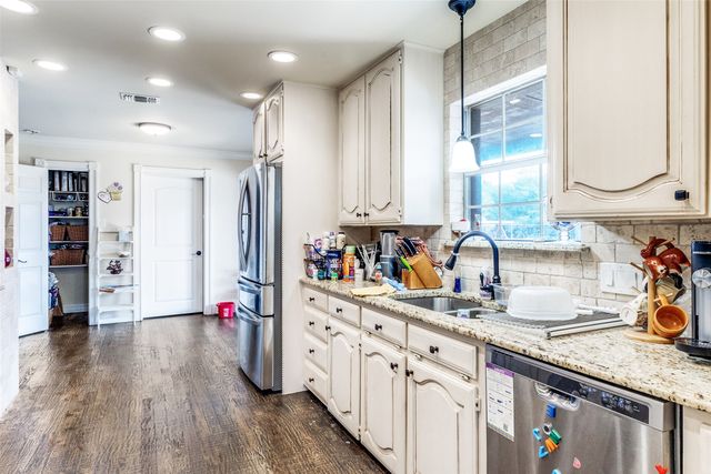 2641 Windswept Lane, Mesquite, TX 75181