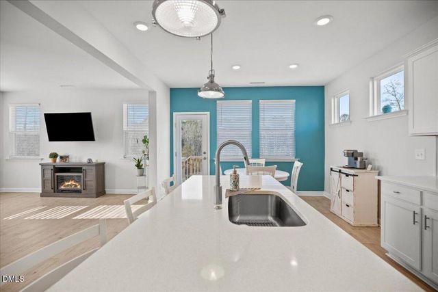 90 Rigsby Avenue, Four Oaks, NC 27524