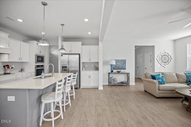 90 Rigsby Avenue, Four Oaks, NC 27524