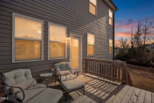 90 Rigsby Avenue, Four Oaks, NC 27524