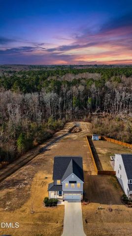 90 Rigsby Avenue, Four Oaks, NC 27524