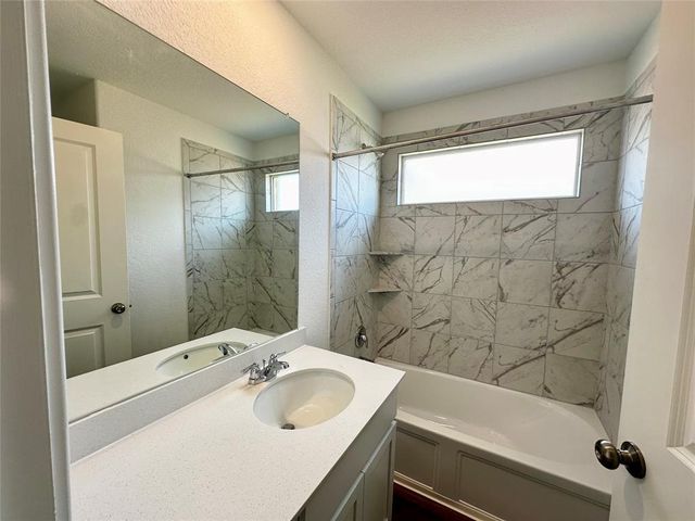 159 Mayacama LOOP, San Marcos, TX 78666