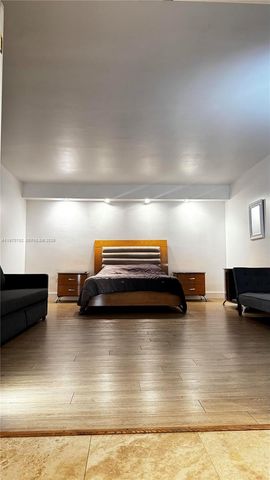 999 Brickell Bay Dr 303, Miami, FL 33131