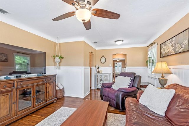 4601 16TH AVENUE N, St Petersburg, FL 33713