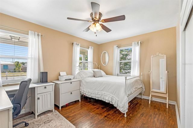 4601 16TH AVENUE N, St Petersburg, FL 33713