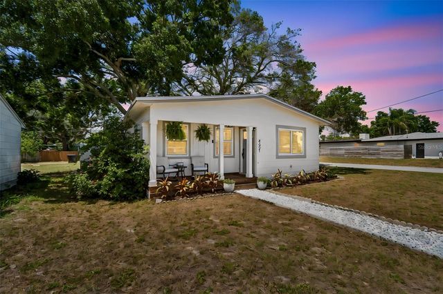 4601 16TH AVENUE N, St Petersburg, FL 33713