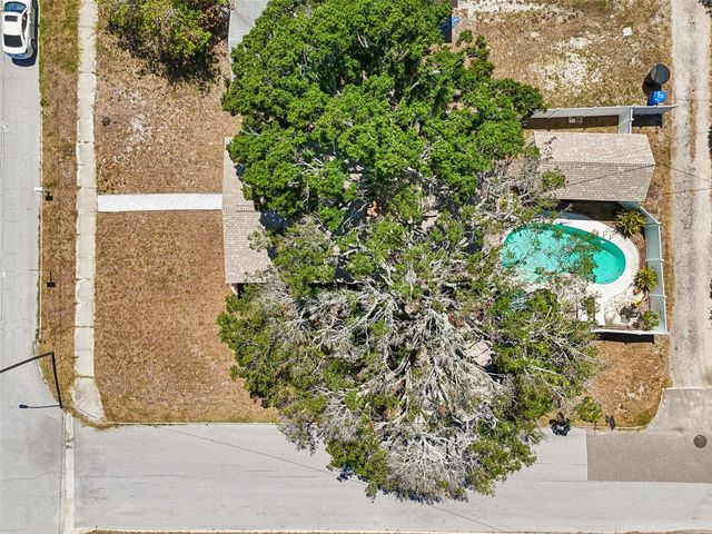 4601 16TH AVENUE N, St Petersburg, FL 33713