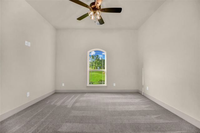 115 Turtle Back Ridge, Decatur, TX 76234